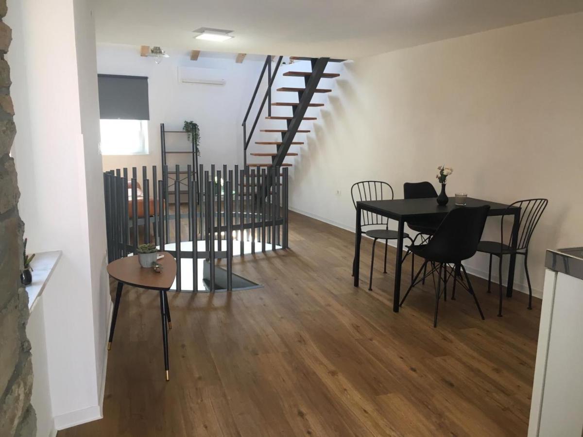 Apartmaji Sara, Izola - Isola Εξωτερικό φωτογραφία