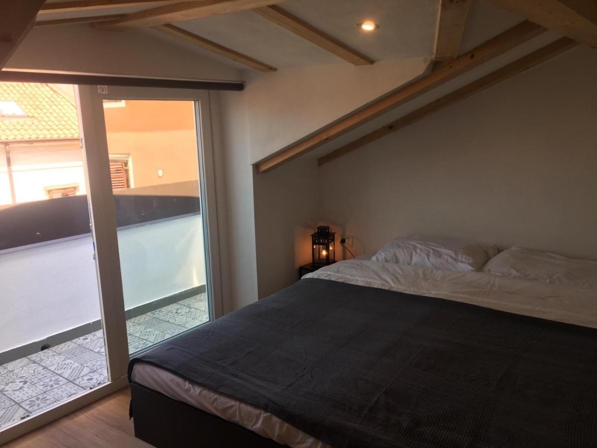 Apartmaji Sara, Izola - Isola Εξωτερικό φωτογραφία