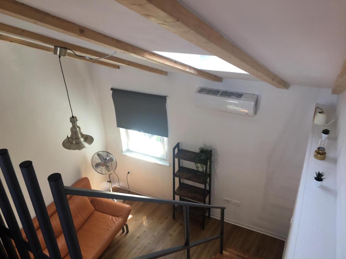 Apartmaji Sara, Izola - Isola Εξωτερικό φωτογραφία