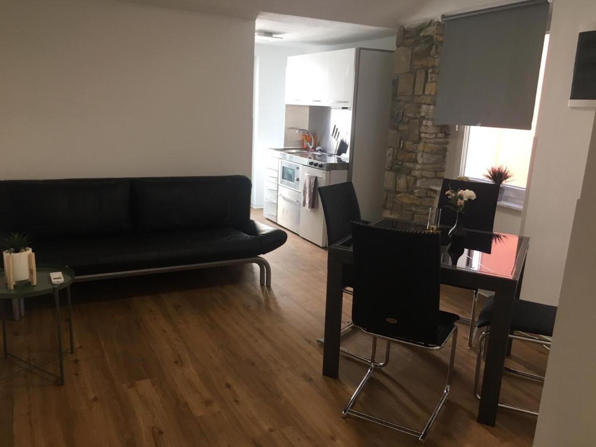 Apartmaji Sara, Izola - Isola Εξωτερικό φωτογραφία
